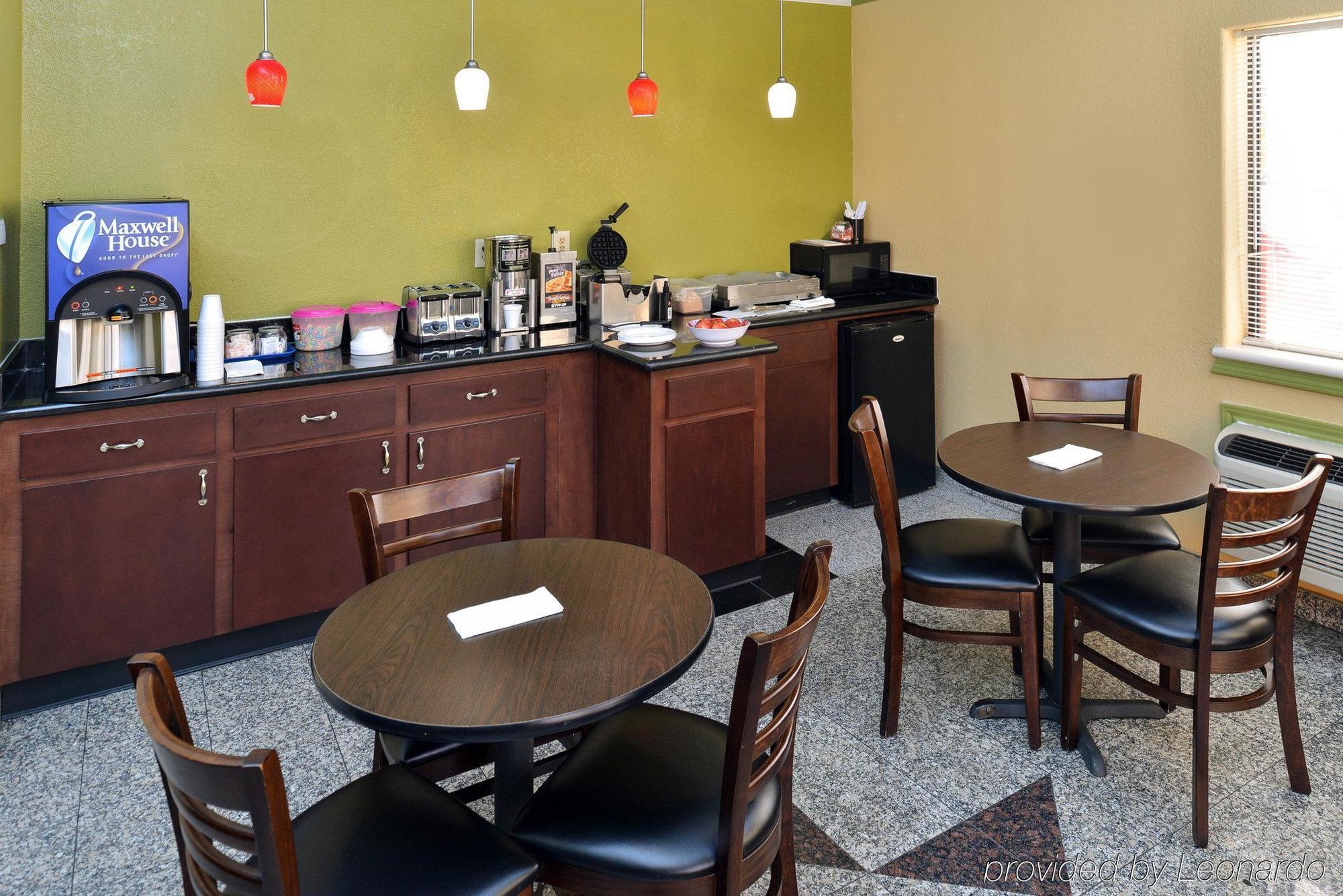 Americas Best Value Inn Downtown Х'юстон Екстер'єр фото