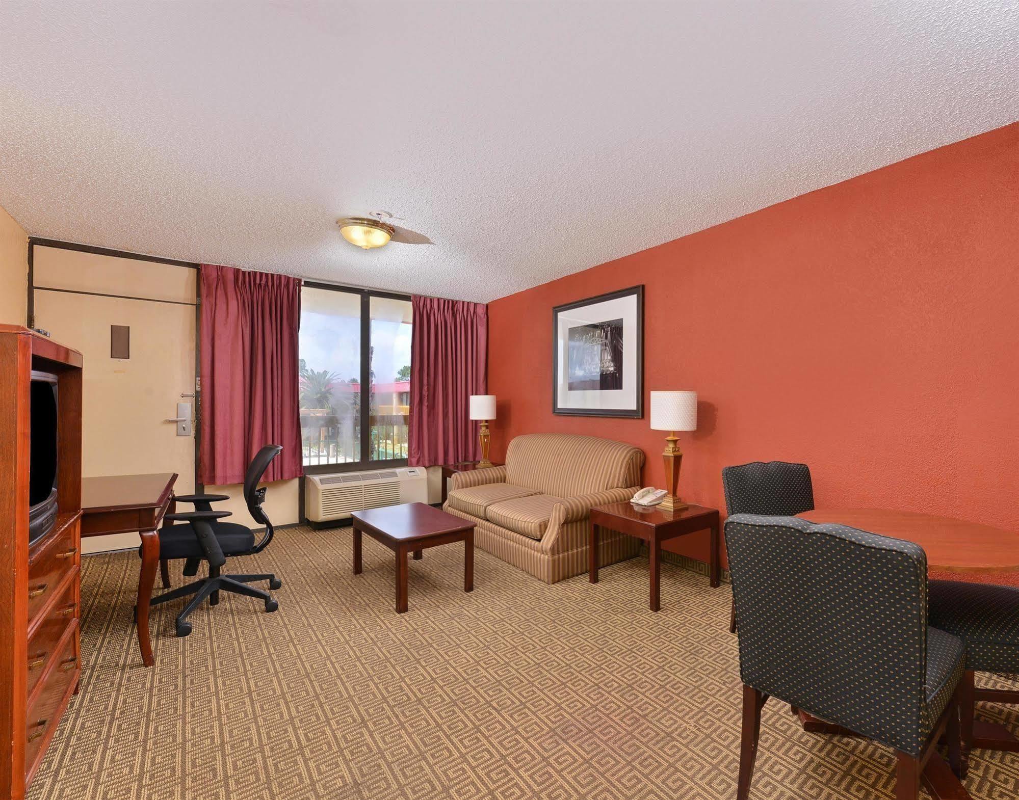 Americas Best Value Inn Downtown Х'юстон Екстер'єр фото