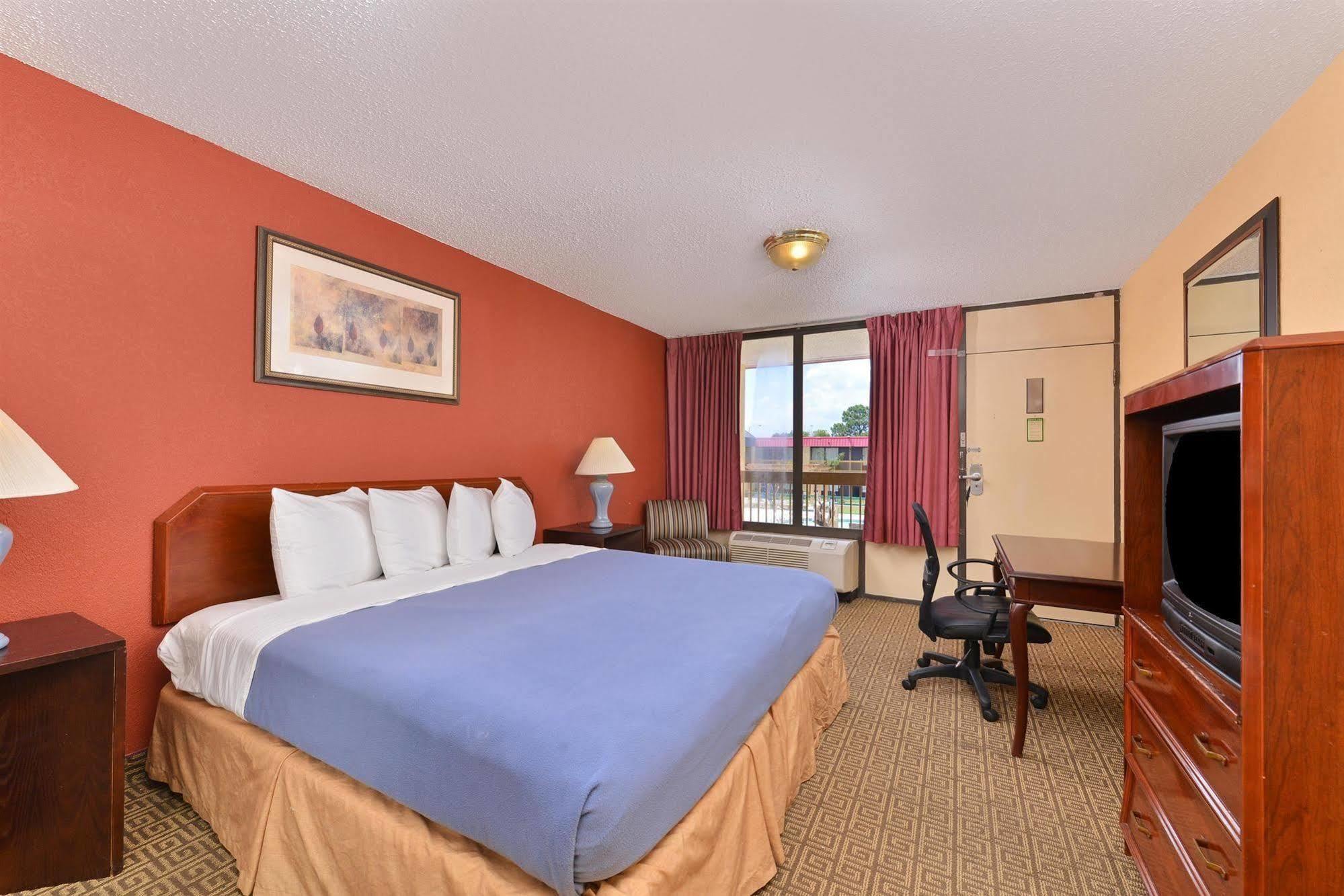 Americas Best Value Inn Downtown Х'юстон Екстер'єр фото