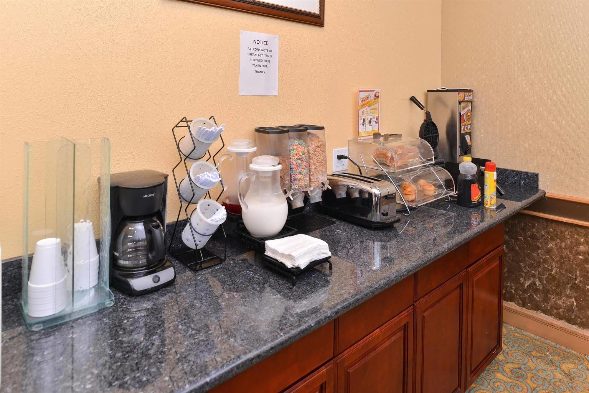 Americas Best Value Inn Downtown Х'юстон Екстер'єр фото